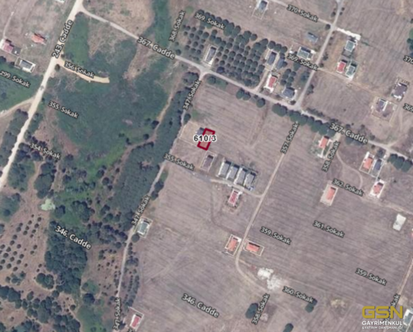 8-ÇANAKKALE BİGA ÇEŞMEALTI MEVKİİNDE DENİZE 500 M. MESAFEDE VİLLA İMARLI ARSA